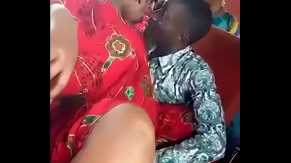 ภาพยนตร์ HD Woman fingered and felt up in Ugandan bus พลังงาน