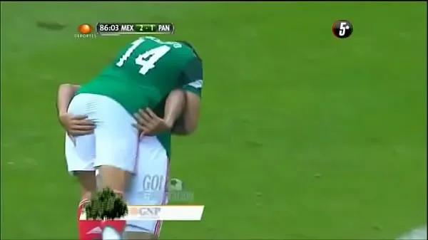 高清Raul Jimenez sticks his fingers in Chicharito's ass能源电影