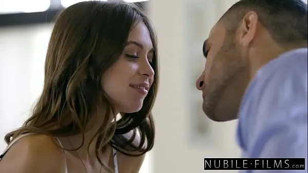 HD NubileFilms - Girlfriend Cheats And Squirts On Cock Filem tenaga