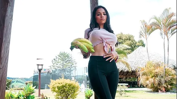 HD MAMACITAZ - Garcia - Sexy Latina Tastes Big Cock And Gets Fucked energy Movies