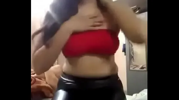 Películas de energía sexy india chica mostrando su sexy figura HD