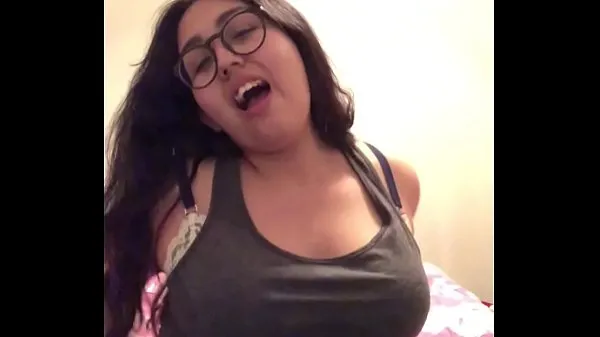 HD Cute pregnant Mexican, masturbating توانائی کی فلمیں