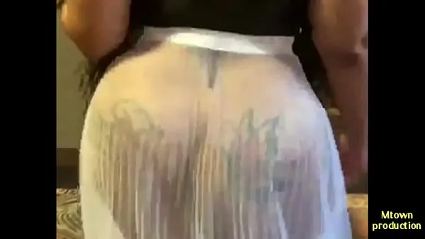 HD Jiggle Bubble booty walking away 에너지 영화