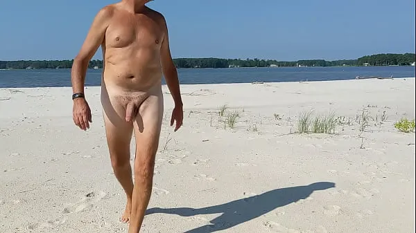 Filmy HD Naked at a non nude beach energetyczne