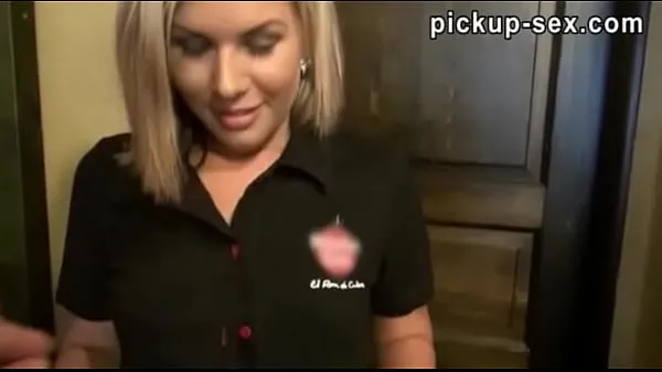 HD Pretty amateur blondie barmaid Rihanna Samuel pounded for cash energifilm