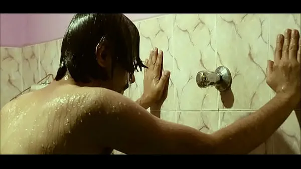 Films HD Rajkumar patra douche nue chaude dans la scène de la salle de bain énergie