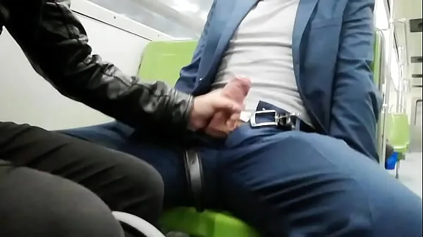 Film HD Andando in metropolitana con un ragazzo imbarazzatoenergetici