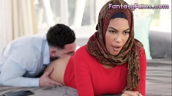 ภาพยนตร์ HD Fucking Muslim Converted Stepsister With Her Hijab On - Maya Farrell, Peter Green - Family Strokes พลังงาน