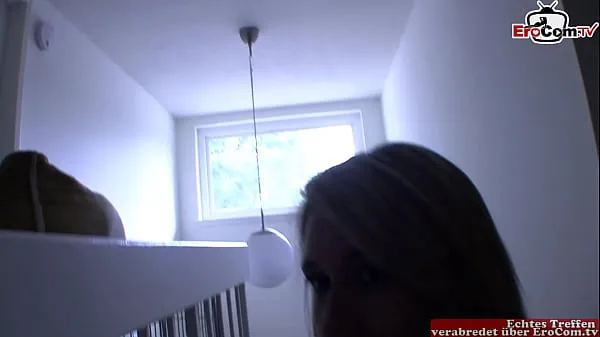 HD Skinny blonde Girl caughty the guy watching a porn and and offers her pussy energetski filmi