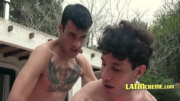 HD Hot Latin Twinks By The Pool energifilmer