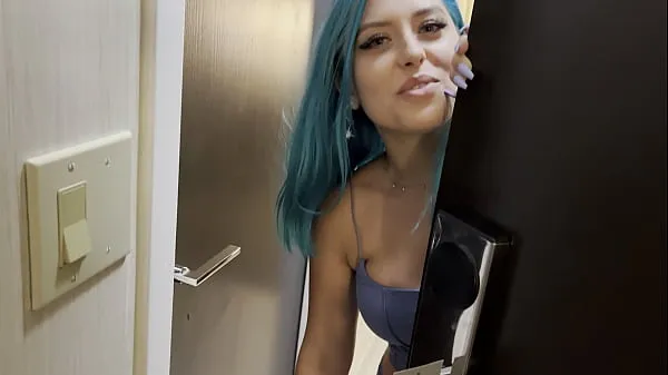 HD Casting Curvy: Blue Hair Thick Porn Star BEGS to Fuck Delivery Guy energifilm