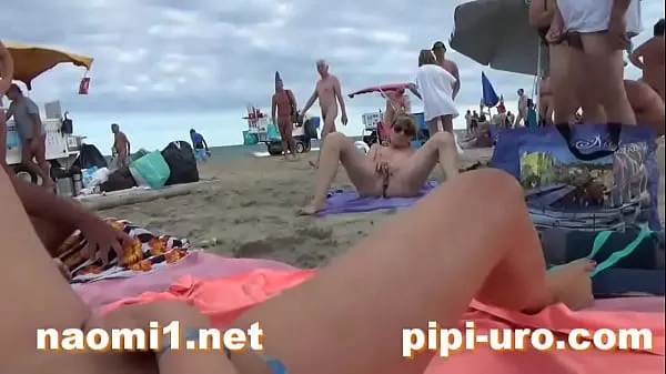 HD girl masturbate on beach energetski filmi