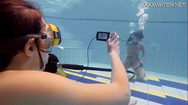 HD Adeline being filmed by a girl in the pool توانائی کی فلمیں