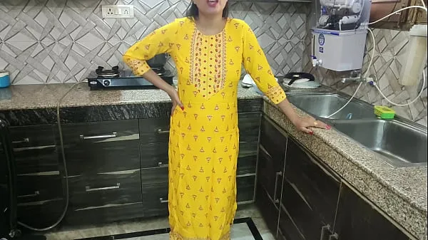 ภาพยนตร์ HD Desi bhabhi was washing dishes in kitchen then her brother in law came and said bhabhi aapka chut chahiye kya dogi hindi audio พลังงาน
