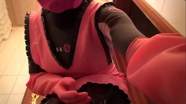 HD Housemaid in pink rubbergloves energetické filmy